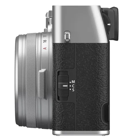 Fujifilm X100VI prateado