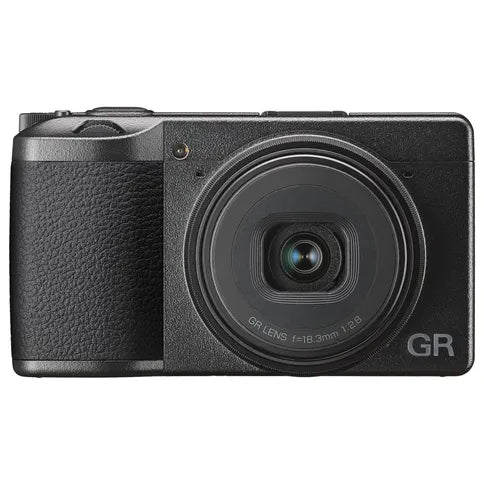 Ricoh GR III Preto