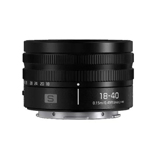 Panasonic LUMIX S5D + 18-40mm F/4.5-6.3